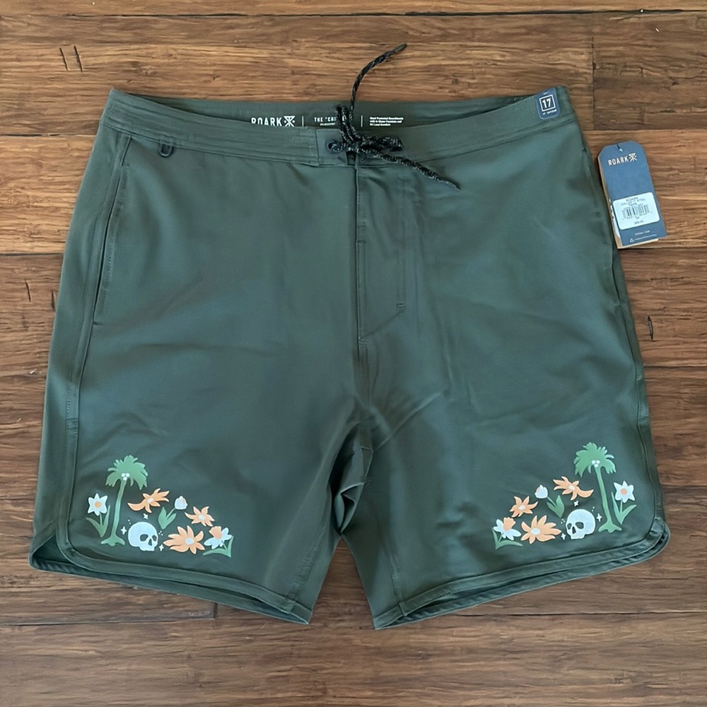 Roark “chiller” board shorts 17” 34